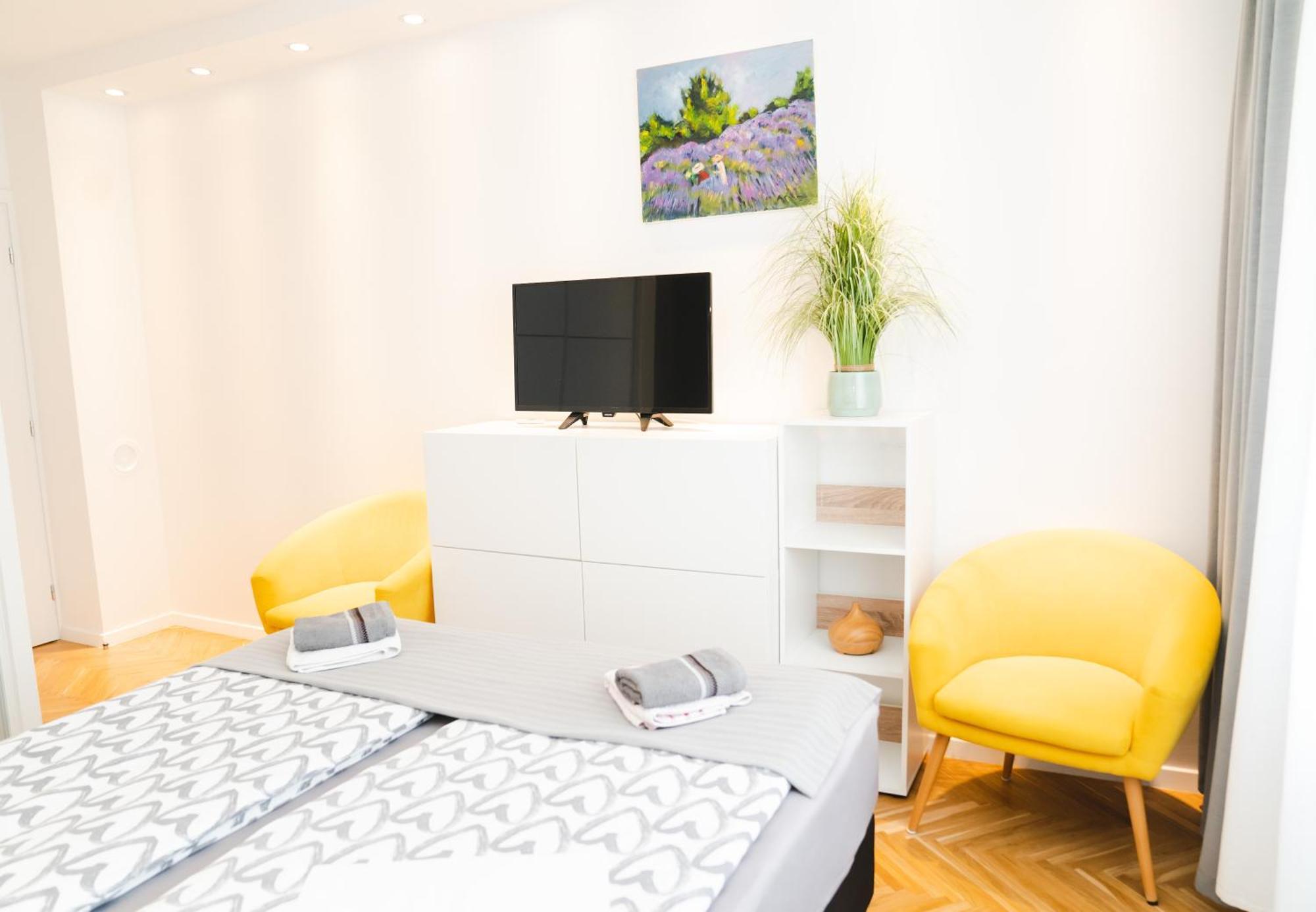 Casa De Dinca, 2 Bedroom, 6 Person, Free Parking Zone Zagreb Exterior photo